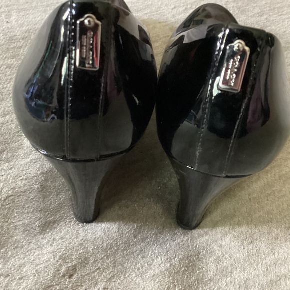 Coach Black Wedge Size 7 - Picture 3 of 9